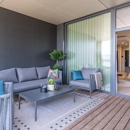 Starlight Of Paernu2 Is Waiting For You! Pärnu